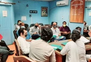 सफाई कर्मचारी आयोग के समक्ष पूर्वी दिल्ली निगम अधिकारियों की बैठक सम्पन्न
